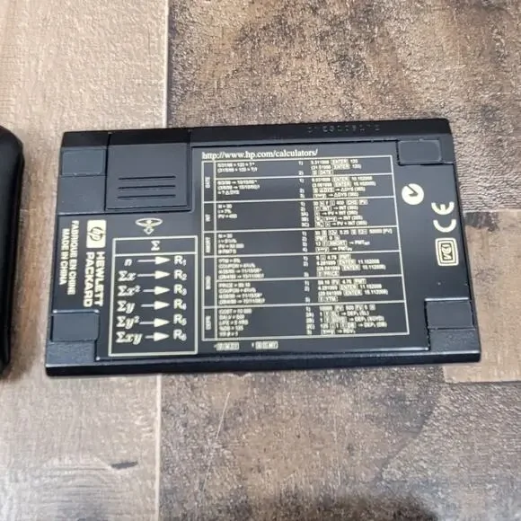 Lot of 4 Calculators HP 19B II, 12C, 28S, Texas Instruments TI-83 Plus For Parts - Picture 7 of 10